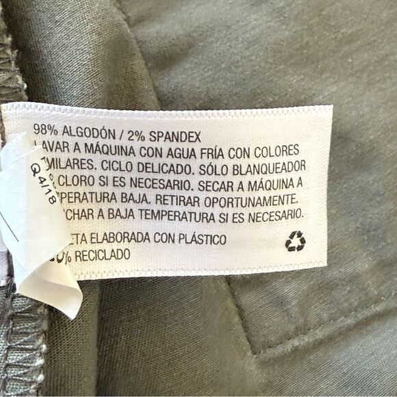 Universal Thread Women Size XS Camo Green Canvas Jacket Drawstring Waist - Picture 7 of 7